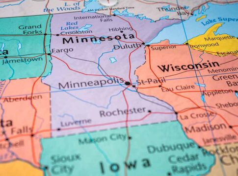 Map showing Minnesota and Wisconsin regions with major cities.